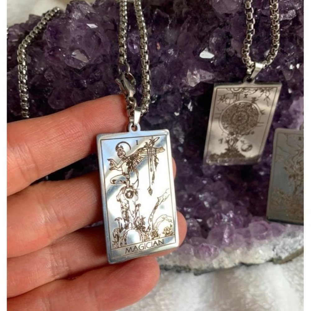 Stainless Steel Tarot Card Necklace Magician Lovers Wheel of Fortune - Picture 6 of 10